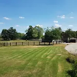 Waterside Shepherds Hut